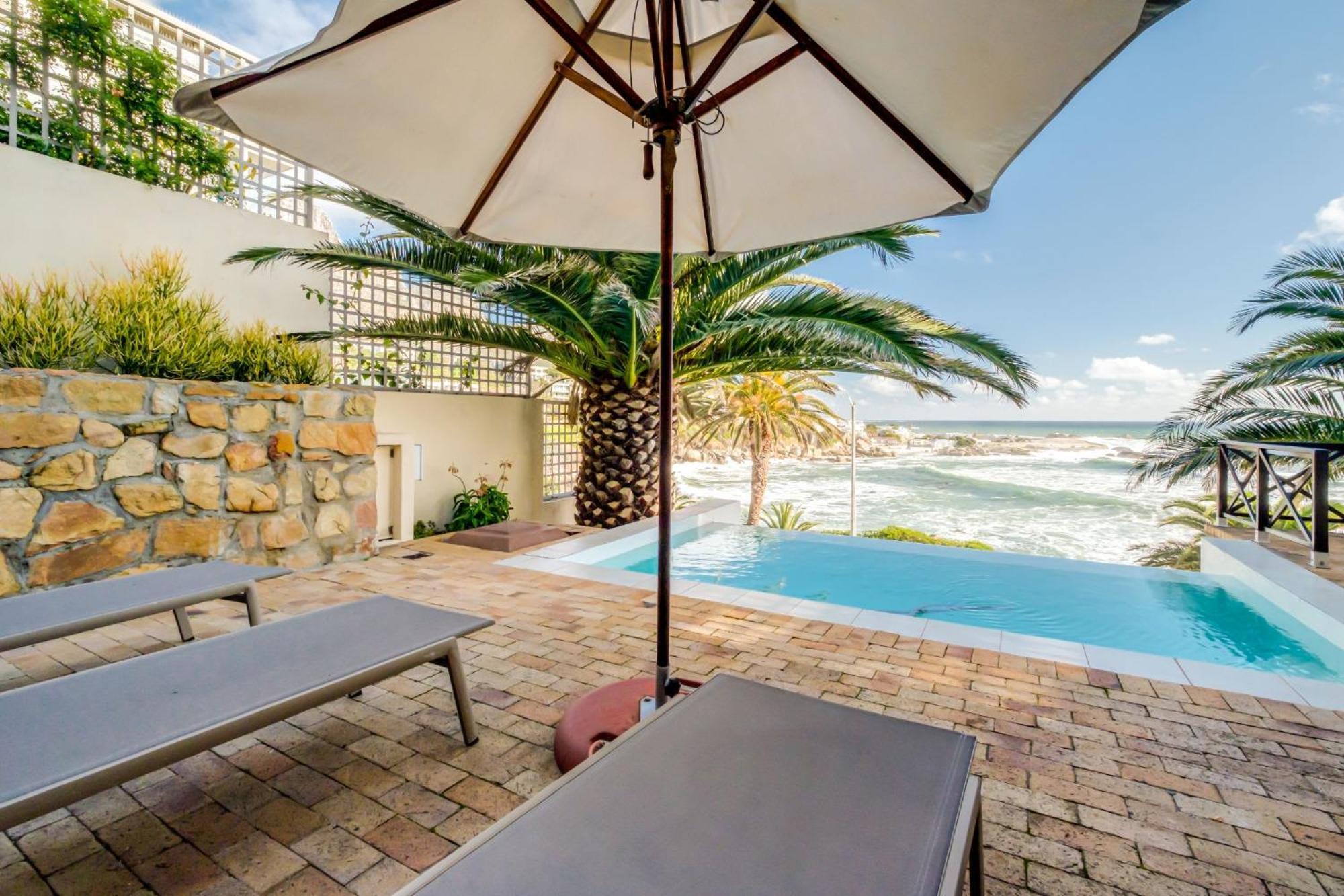 Camps Bay Terrace Palm * Cape Town