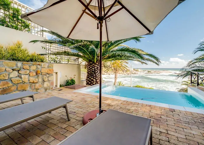 Camps Bay Terrace Palm Suite