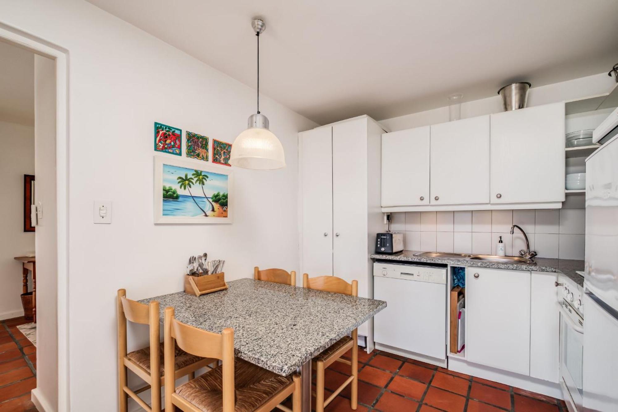 Apartment Camps Bay Terrace Palm Cape Town